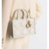Sac Dior Book Tote Mini Macrocannage couleur latte
