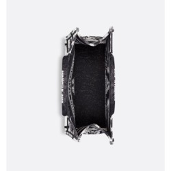 Sac Dior Book Tote Medium Paris noire et blanche