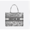 Sac Dior Book Tote Medium Paris Allover blanche et noire